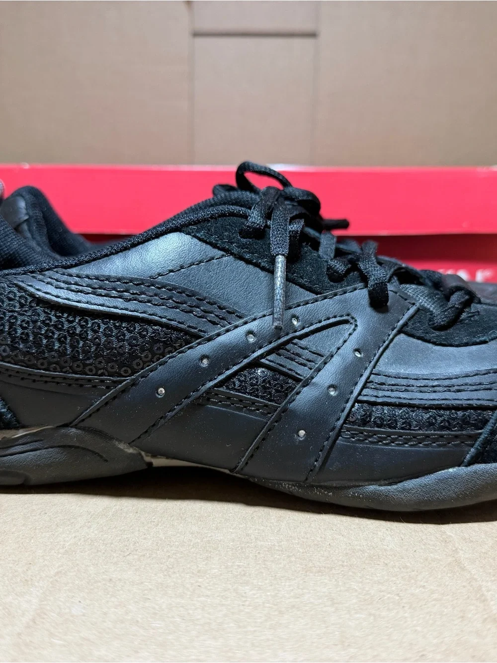 Danskin Now Women’s Black Lace-Up Athletic Sneakers